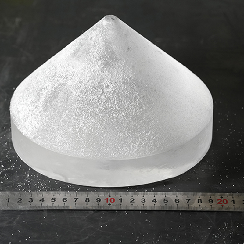 Polycrystalline lithium fluoride
